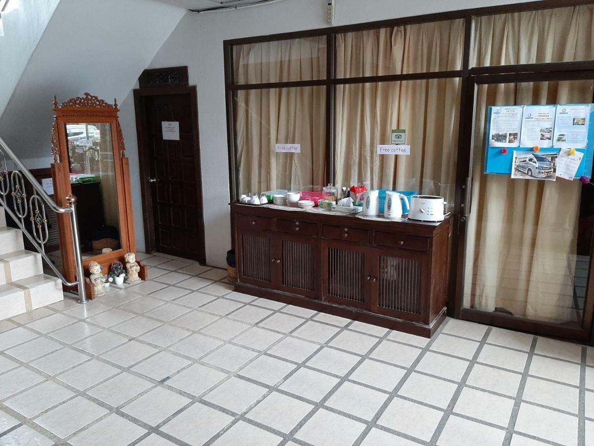 Holiday Guest House Чавенг Экстерьер фото